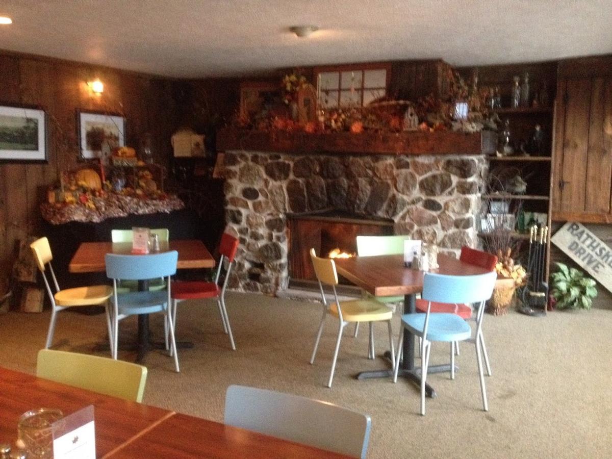 Beachcomber Inn Conesus Exterior foto